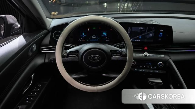 Hyundai Avante Hybrid (CN7) 2021 Серебристо-серый из Кореи, фото 4