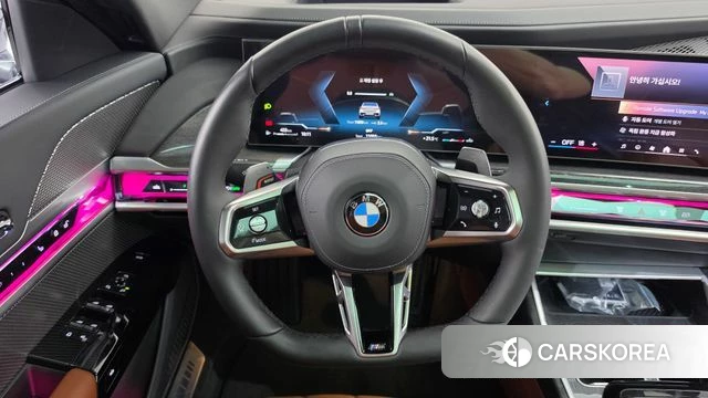 BMW 7 Series (G70) 2026 Белый из Кореи, фото 4
