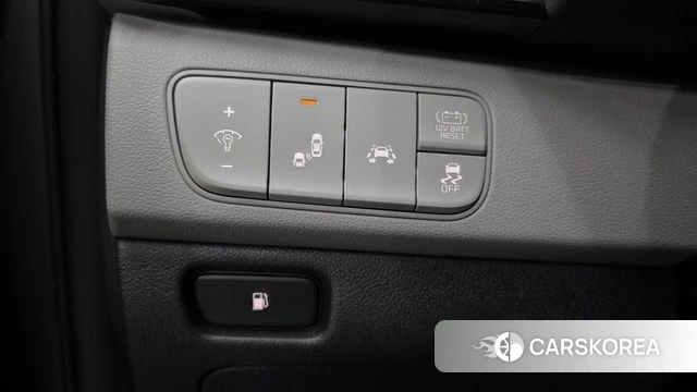 Kia Niro 2019 Серебристо-серый из Кореи, фото 4