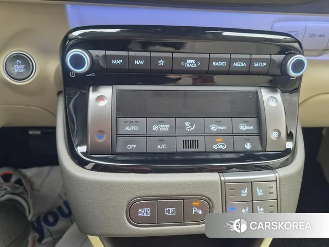 Hyundai Casper Electric 2024 Белый из Кореи, фото 4