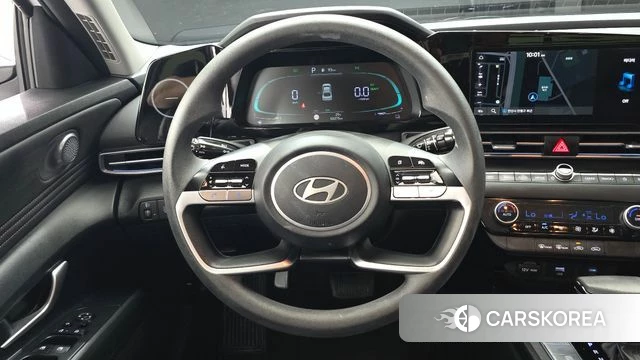 Hyundai The New Avante Hybrid (CN7) 2023 Белый из Кореи, фото 4
