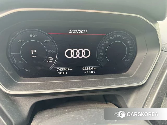Audi Q4 2023 Темно-серый из Китая, фото 4