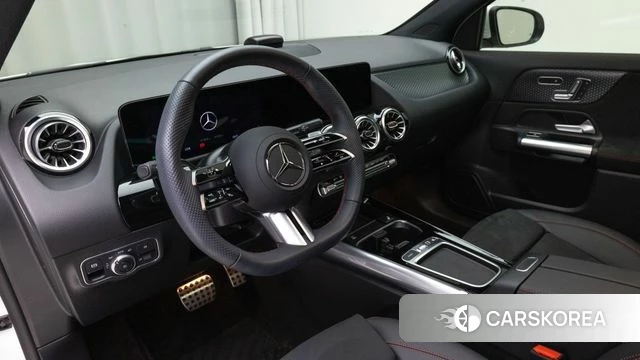 Mercedes-Benz GLA - Class H247 2025 Белый из Кореи, фото 4