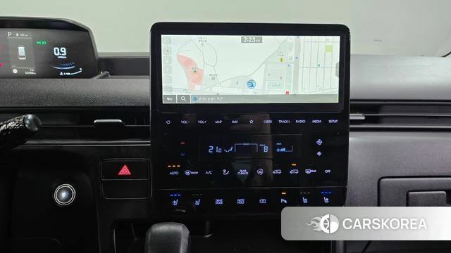 Hyundai Staria 2025 Белый из Кореи, фото 4