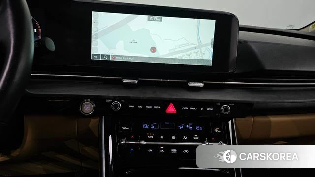Kia Carnival 4th generation 2023 Белый из Кореи, фото 4