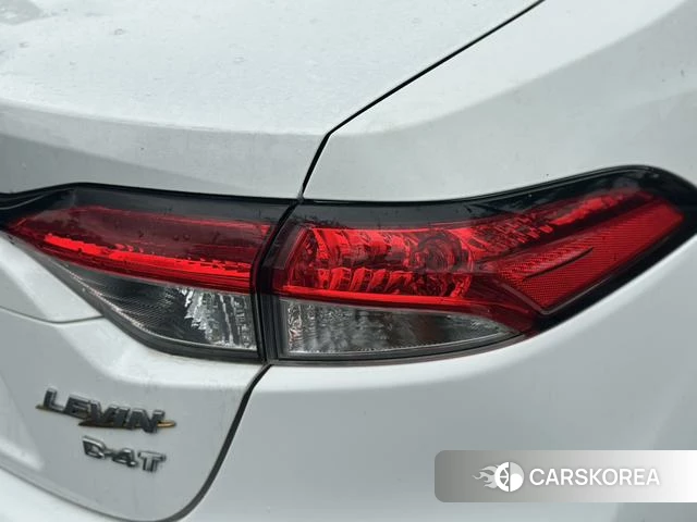 Toyota Levin 2022 Белый из Китая, фото 4