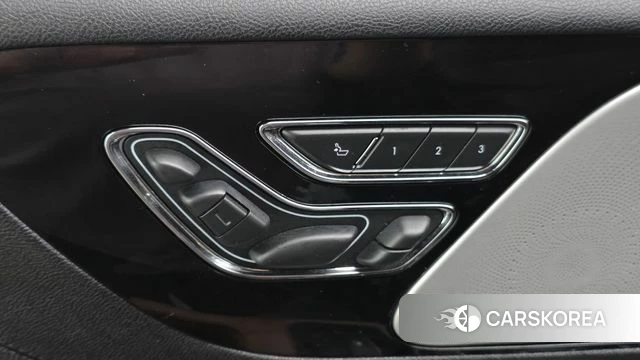 Lincoln Aviator 2nd generation 2022 Серый из Кореи, фото 4
