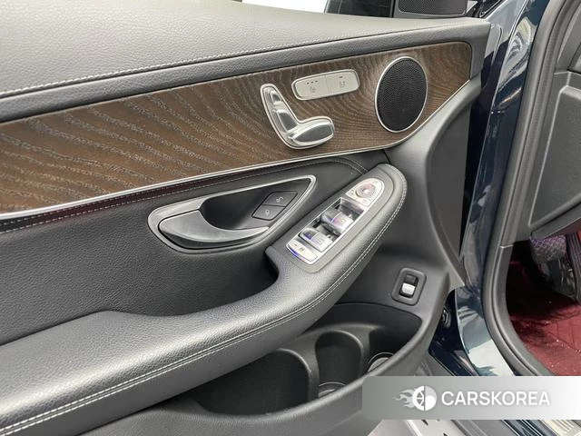 Mercedes-Benz GLC 2020 Зеленый из Китая, фото 4