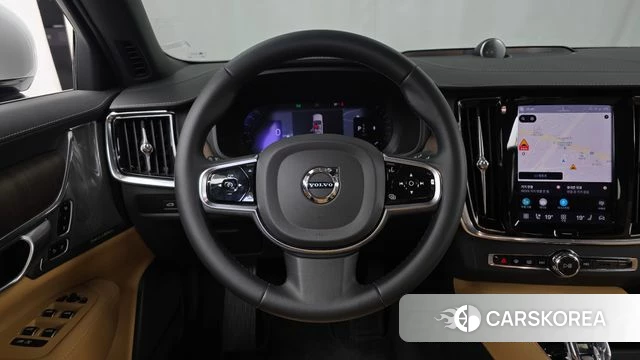 Volvo S90 2023 Белый из Кореи, фото 4