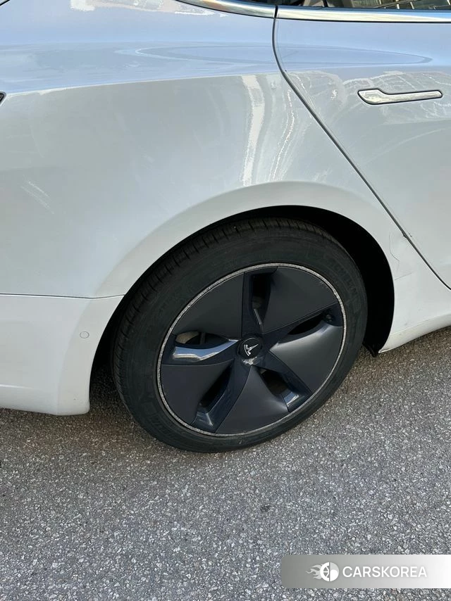 Tesla Model 3 2020 Белый из Кореи, фото 4