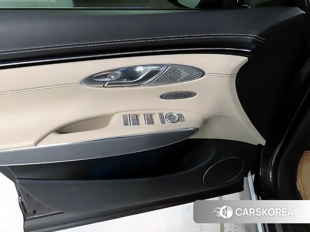 Genesis GV70 2022 Фиолетовый из Кореи, фото 4