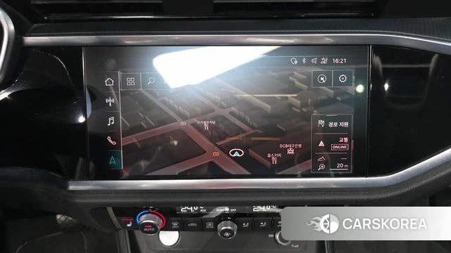Audi Q3 (F3) 2020 Белый из Кореи, фото 4