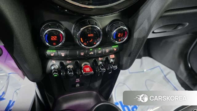 Mini Cooper 2024 Серебристо-серый из Кореи, фото 5