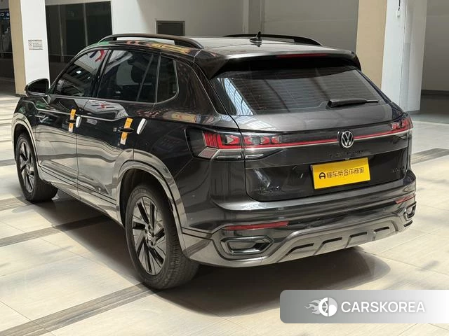 Volkswagen Tayron 2023 Черный из Китая, фото 4