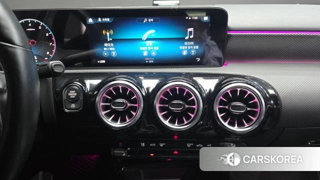 Mercedes-Benz A-Class W177 2023 Черный из Кореи, фото 4