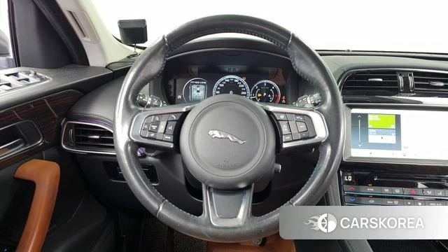 Jaguar F-PACE 2018 Белый из Кореи, фото 4