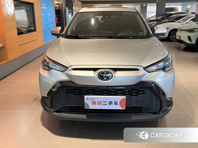 Toyota Frontlander 2022 Серебристо-серый из Китая, фото 4