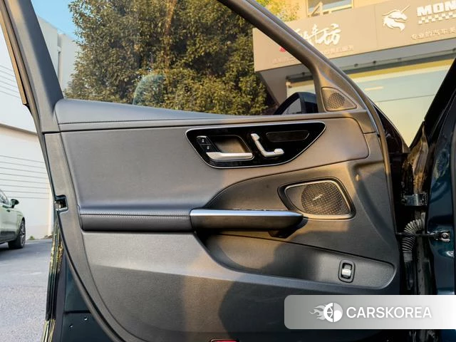 Mercedes-Benz C-class 2023 Зеленый из Китая, фото 4