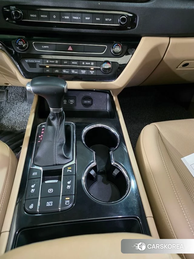 Kia The New Carnival 2018 Белый из Кореи, фото 4