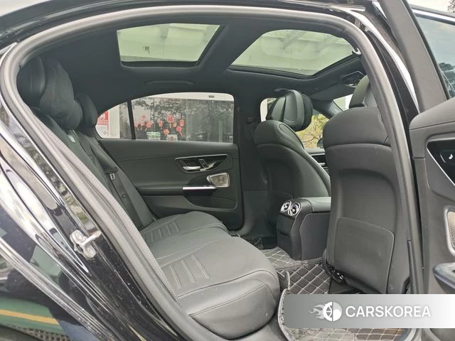 Mercedes-Benz C-class 2024 Фиолетовый из Китая, фото 4