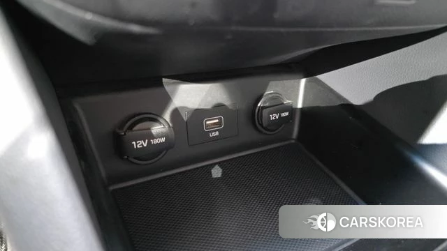 Hyundai The New Ionic Hybrid 2019 Белый из Кореи, фото 4