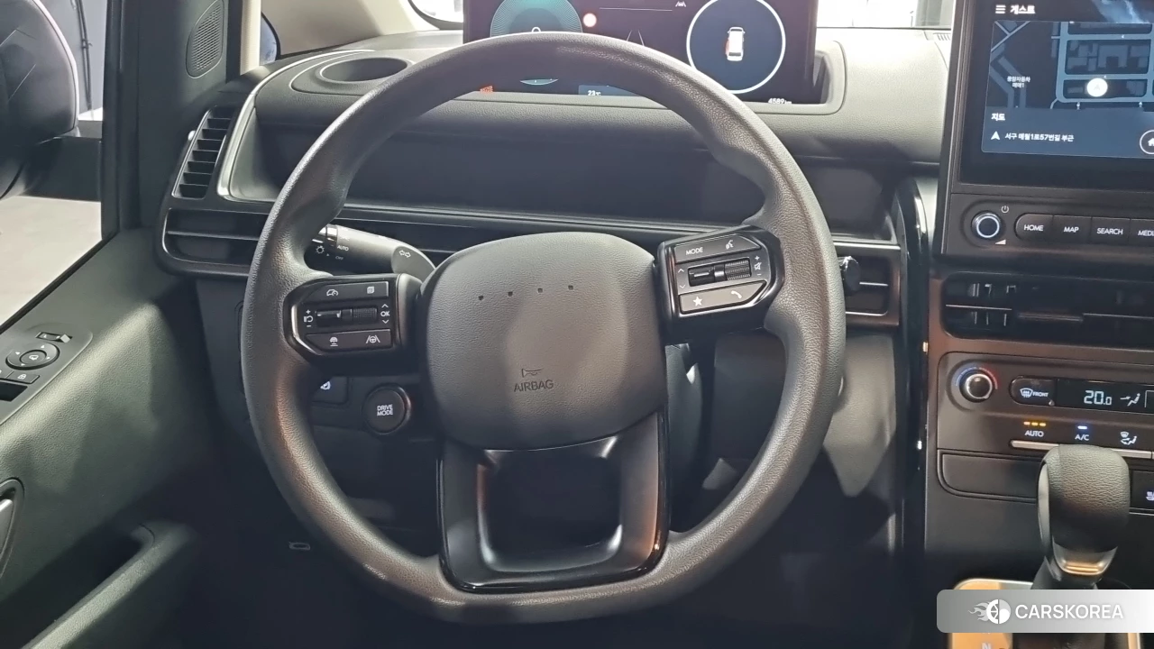 Hyundai The New Staria 2026 Серебристо-серый из Кореи, фото 4