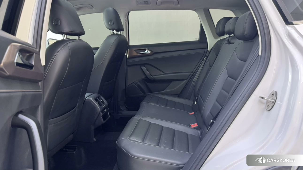 Volkswagen Tharu 2020 Белый из Китая, фото 4