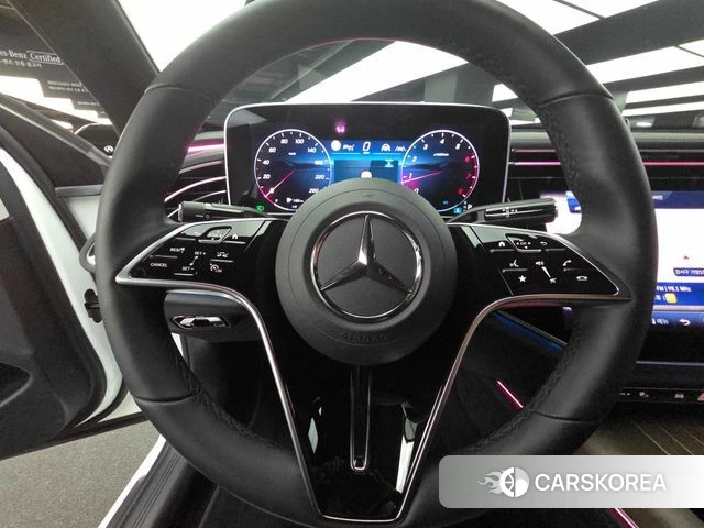 Mercedes-Benz E-Class W214 2026 Белый из Кореи, фото 4