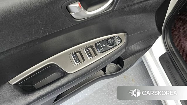 Kia The New K5 2nd generation 2019 Белый из Кореи, фото 4