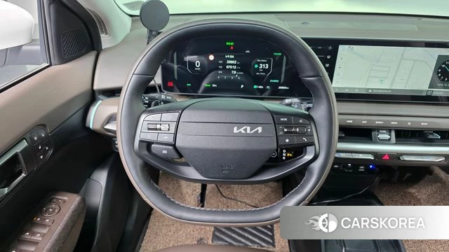 Kia EV4 2025 Белый из Кореи, фото 4