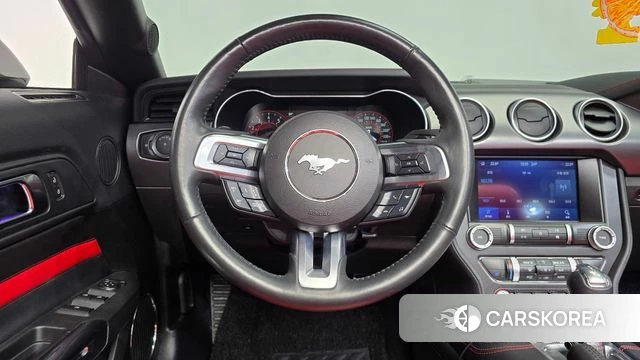 Ford Mustang 2021 Черный из Кореи, фото 4