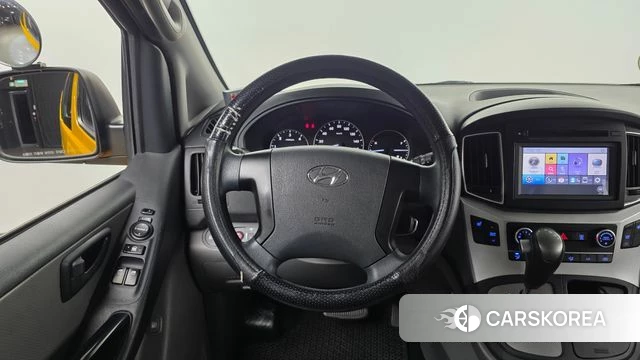 Hyundai The New Grand Starex 2018 Желтый из Кореи, фото 4