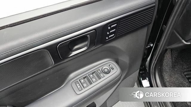 Hyundai Santa Fe (MX5) 2024 Черный из Кореи, фото 4