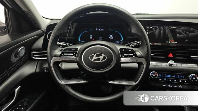 Hyundai The New Avante (CN7) 2023 Белый из Кореи, фото 4