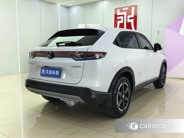 Honda Vezel 2024 Белый из Китая, фото 4