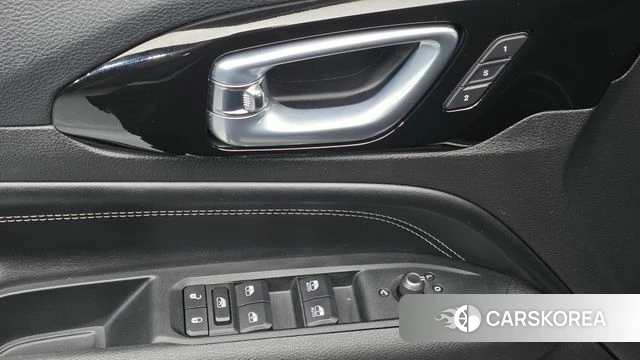 Jeep Compass 2nd Generation 2022 Черный из Кореи, фото 4