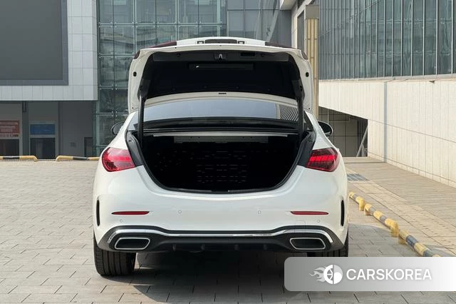 Mercedes-Benz C-class 2023 Белый из Китая, фото 4