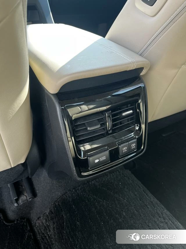 Toyota Avalon 2021 Белый из Китая, фото 4