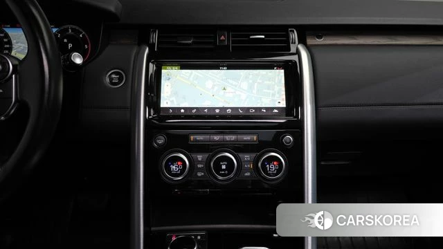 Land Rover Discovery 5 2018 Серый из Кореи, фото 4