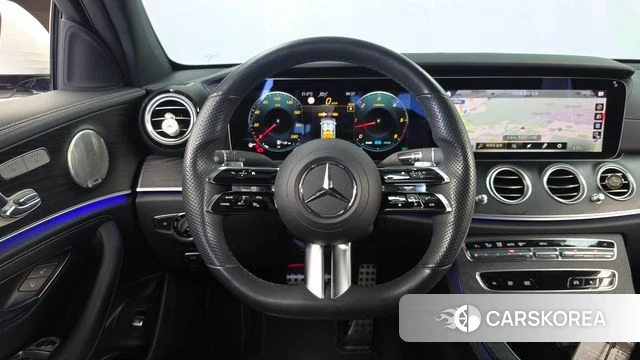 Mercedes-Benz E-Class W213 2022 Белый из Кореи, фото 4