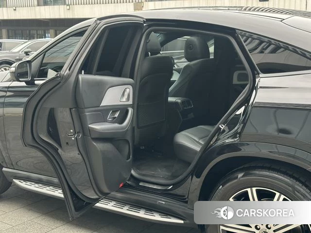 Mercedes-Benz GLE 2021 Черный из Китая, фото 4