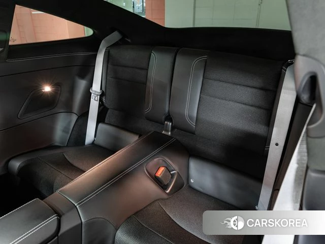 Porsche 911(992) 2026 Зеленый из Кореи, фото 4
