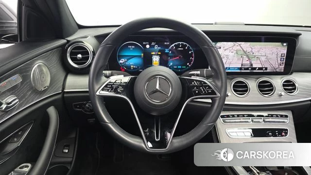 Mercedes-Benz E-Class W213 2022 Серый из Кореи, фото 4