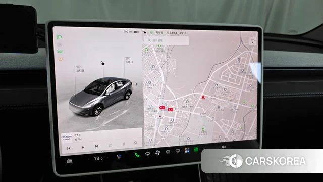 Tesla Model Y 2025 Серебристо-серый из Кореи, фото 4