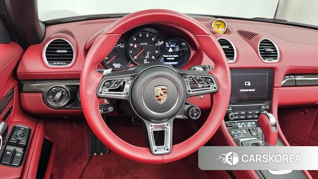 Porsche 718 Boxster 2023 Серебряный из Кореи, фото 4