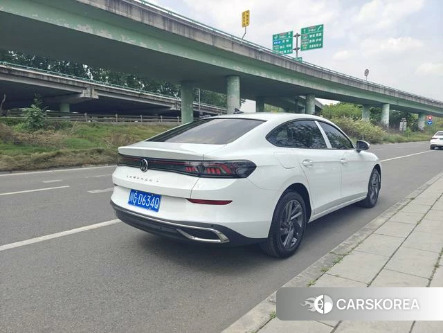 Volkswagen Lamando 2025 Белый из Китая, фото 4