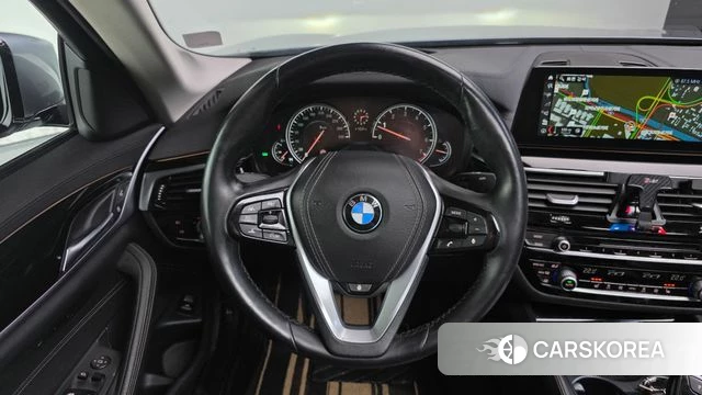 BMW 5 Series (G30) 2018 Серый из Кореи, фото 4