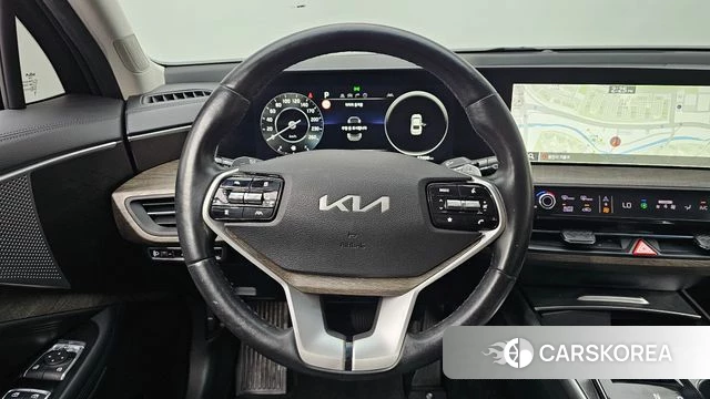 Kia K8 2023 Серебристо-серый из Кореи, фото 4