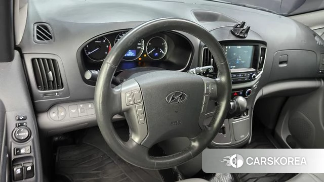 Hyundai The New Grand Starex 2019 Серебристо-серый из Кореи, фото 4