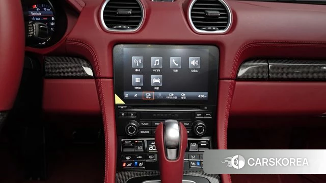 Porsche 718 Boxster 2023 Серебристо-серый из Кореи, фото 4
